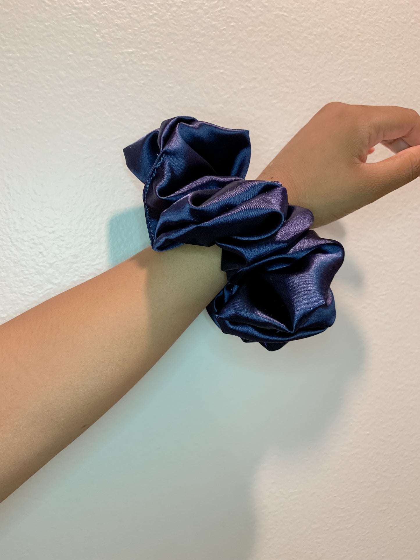 XL Scrunchie